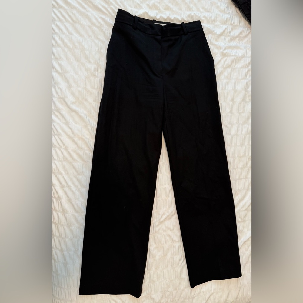 Aritzia Black Effortless Pants